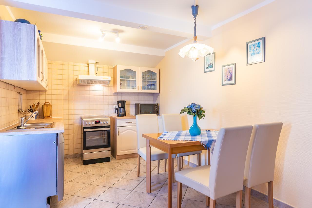Ferienwohnung Faselt Binz Bagian luar foto